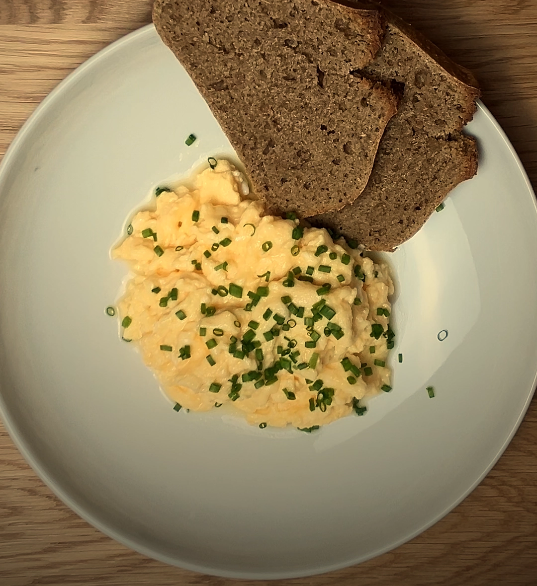 posts/creamy-scrambled-eggs