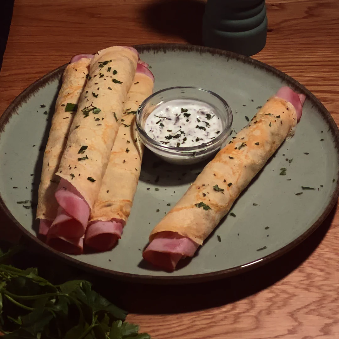 posts/savory-crepes-creamy-mushroom-smoked-ham